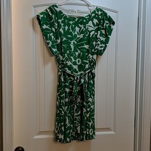 Size 6 Eliza J green and white dress w/pockets